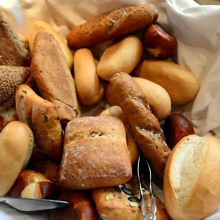 Hotel Hohenstaufen 3*